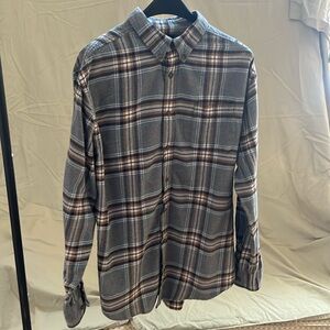 Croft & Barrow button down flannel, size L